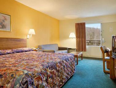 Super 8 By Wyndham Caryville Tn Værelse billede
