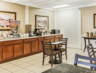 Super 8 By Wyndham Caryville Tn Restaurant billede